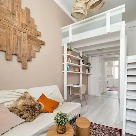 Tiny Apartamento